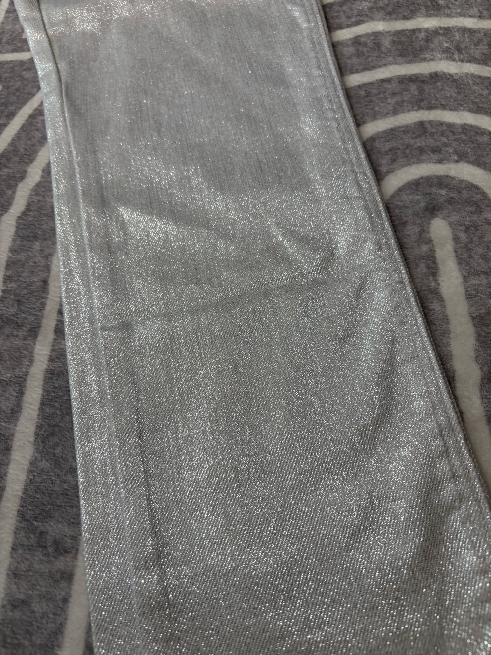 NWT Old Navy High Waisted Silver Shine White Vintage Slim, Size 4, Metallic - Picture 8 of 13